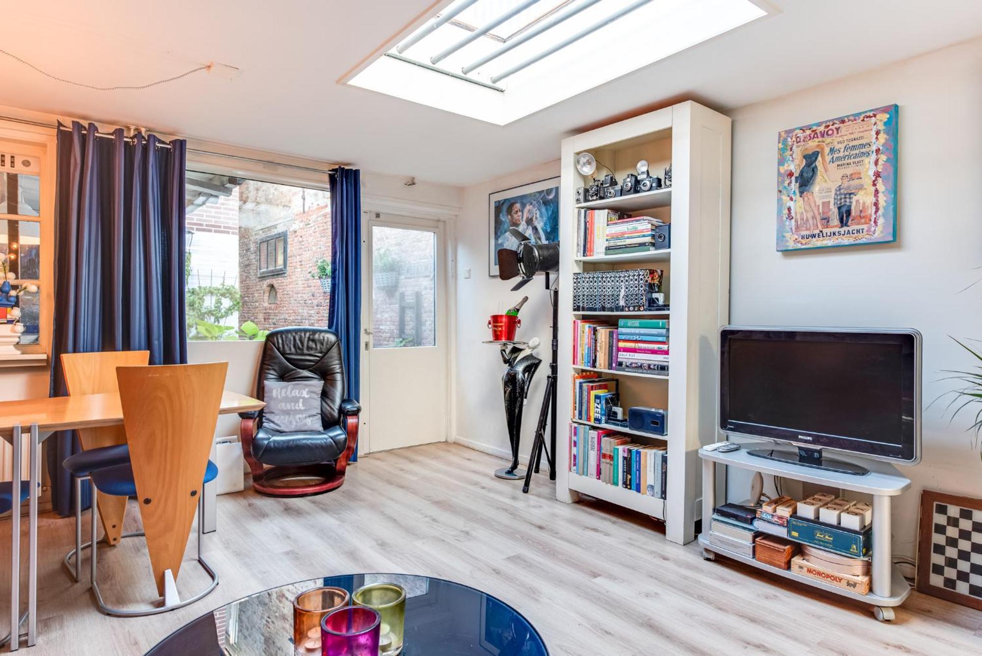 Gezellig Appartement In De Mooie Oude Binnenstad Van Alkmaar Exterior foto