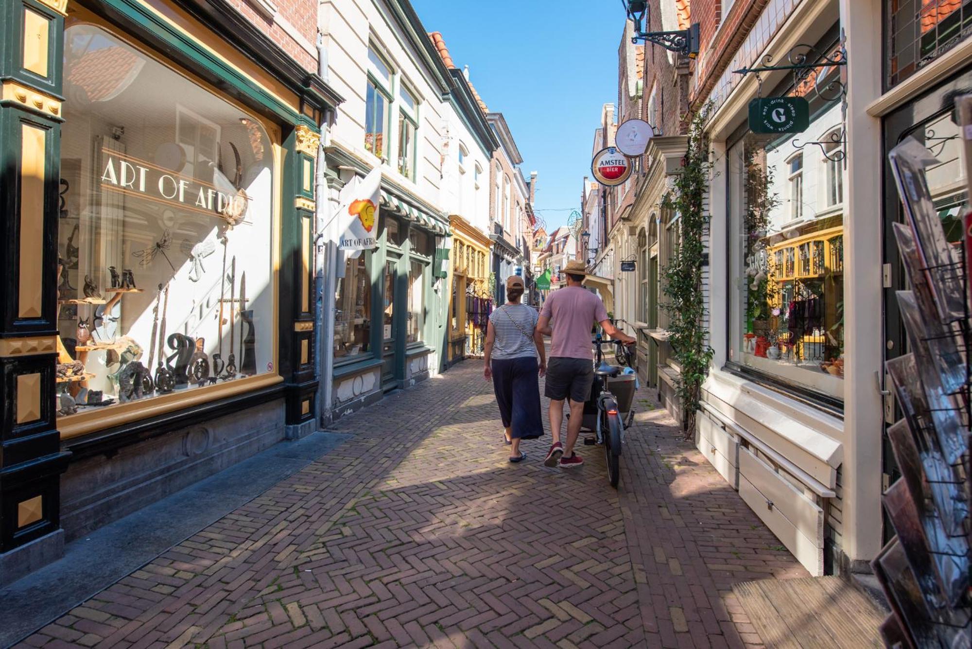 Gezellig Appartement In De Mooie Oude Binnenstad Van Alkmaar Exterior foto
